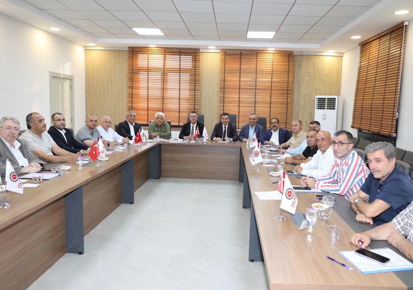 GTB MECLİSİ İSLAHİYE OSB'DE TOPLANDI
